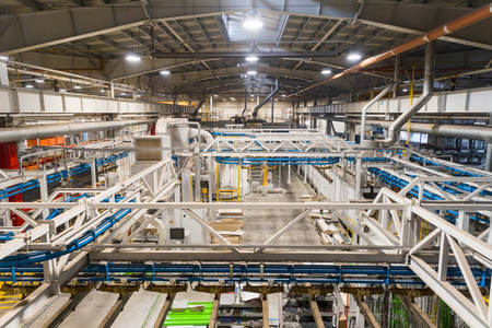 金属结构制造 工业视觉下的精密艺术